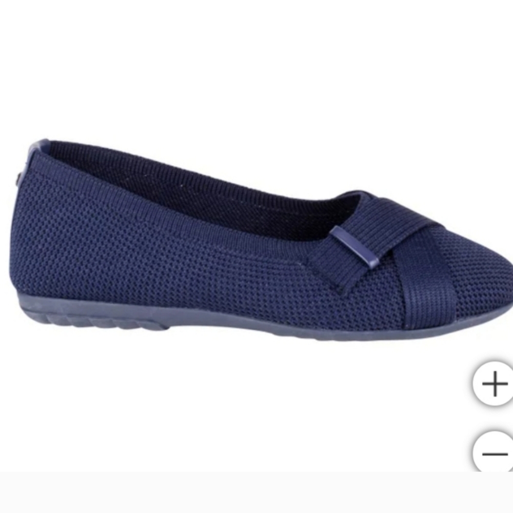 Gloria Vanderbilt DEBBIE Ladies' Flat Navy Blue NEW IN BOX - Picture 2 of 7